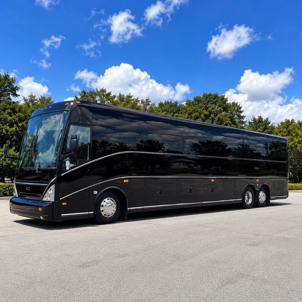 charter bus rentals for yale university government research events in new haven