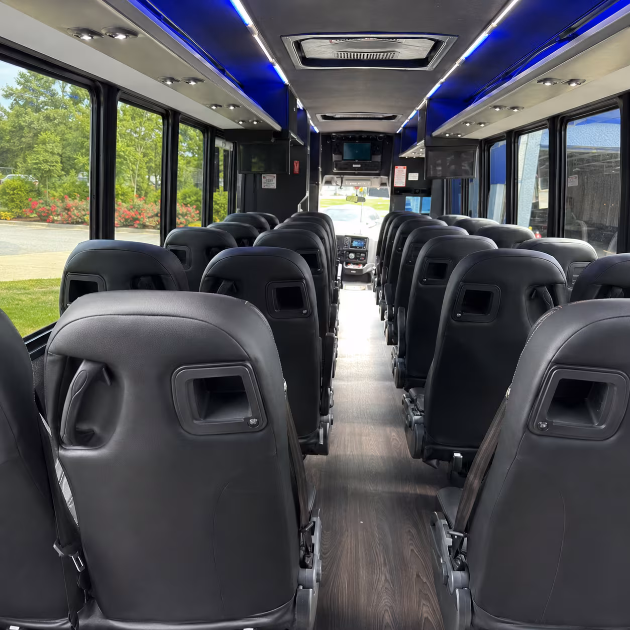 charter buses for new haven wedding ceremonies at yale and historic venues