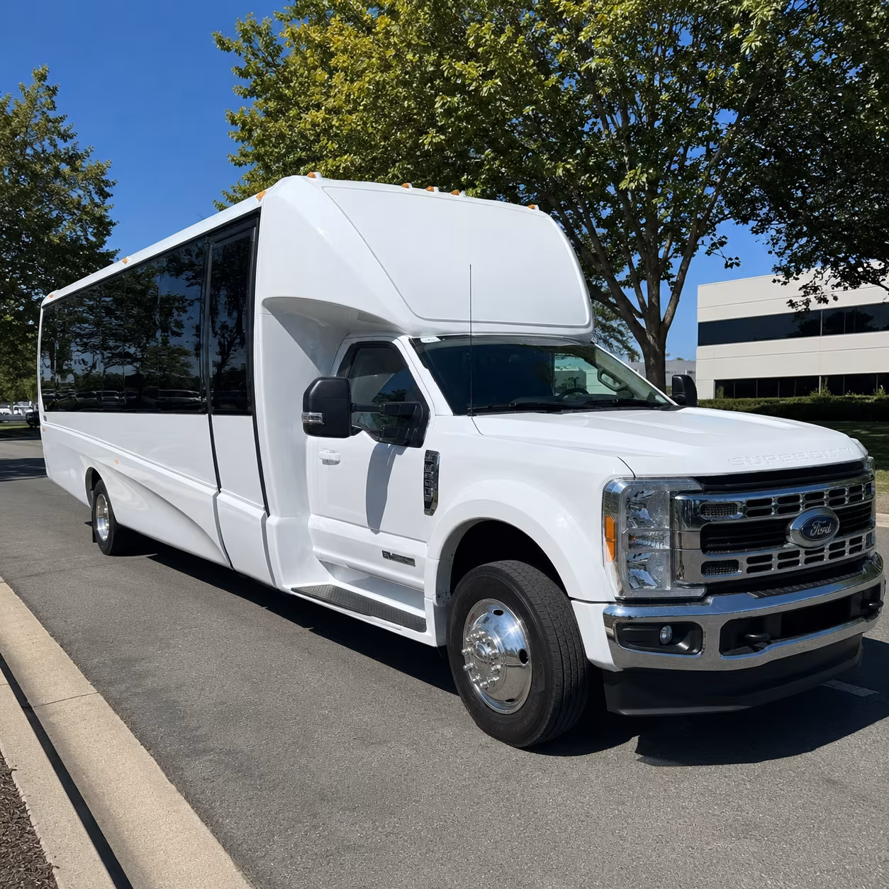 employee shuttle buses for new haven companies and campuses
