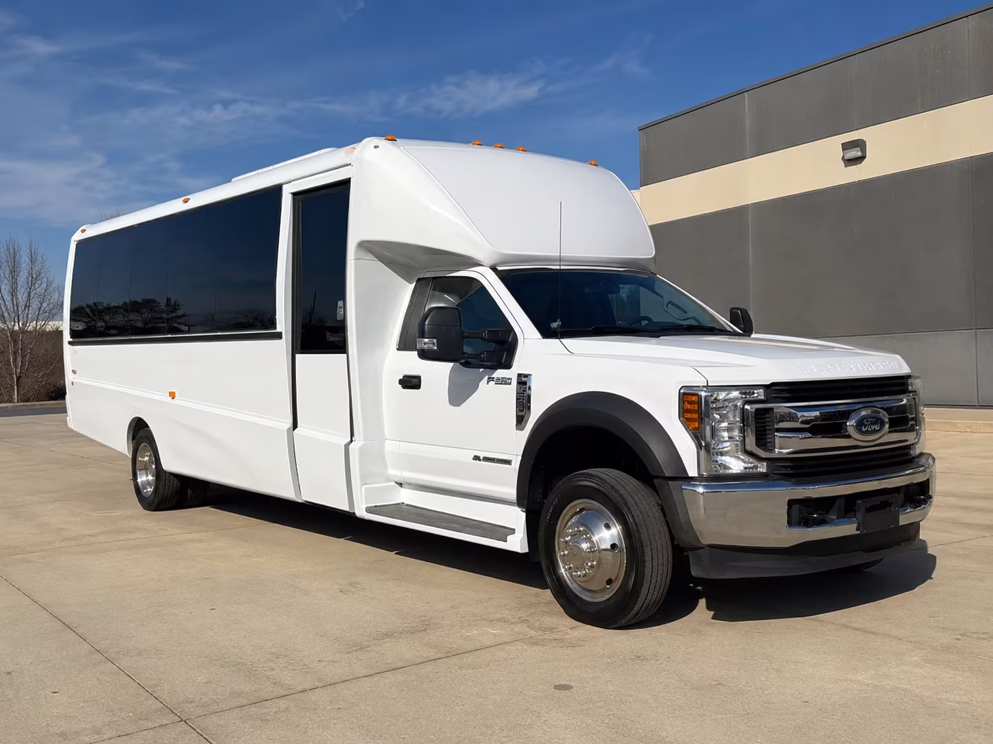 group bus rentals for new haven sports events and fan travel