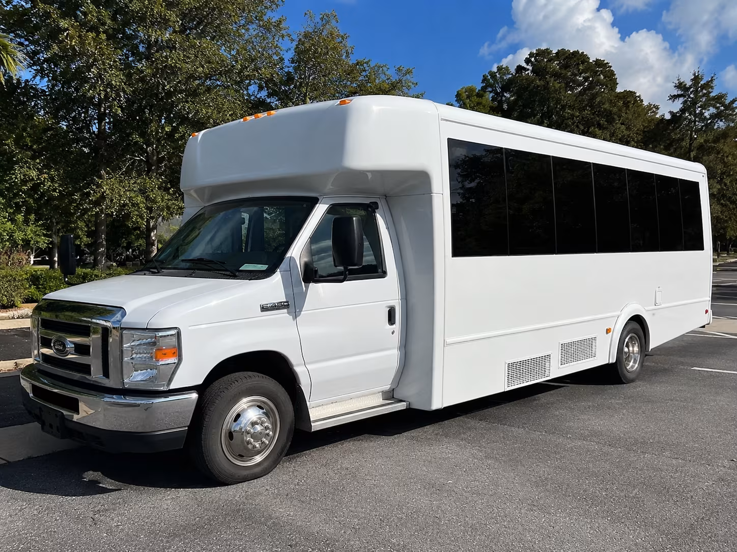 new haven concert venues college street music hall party bus rental