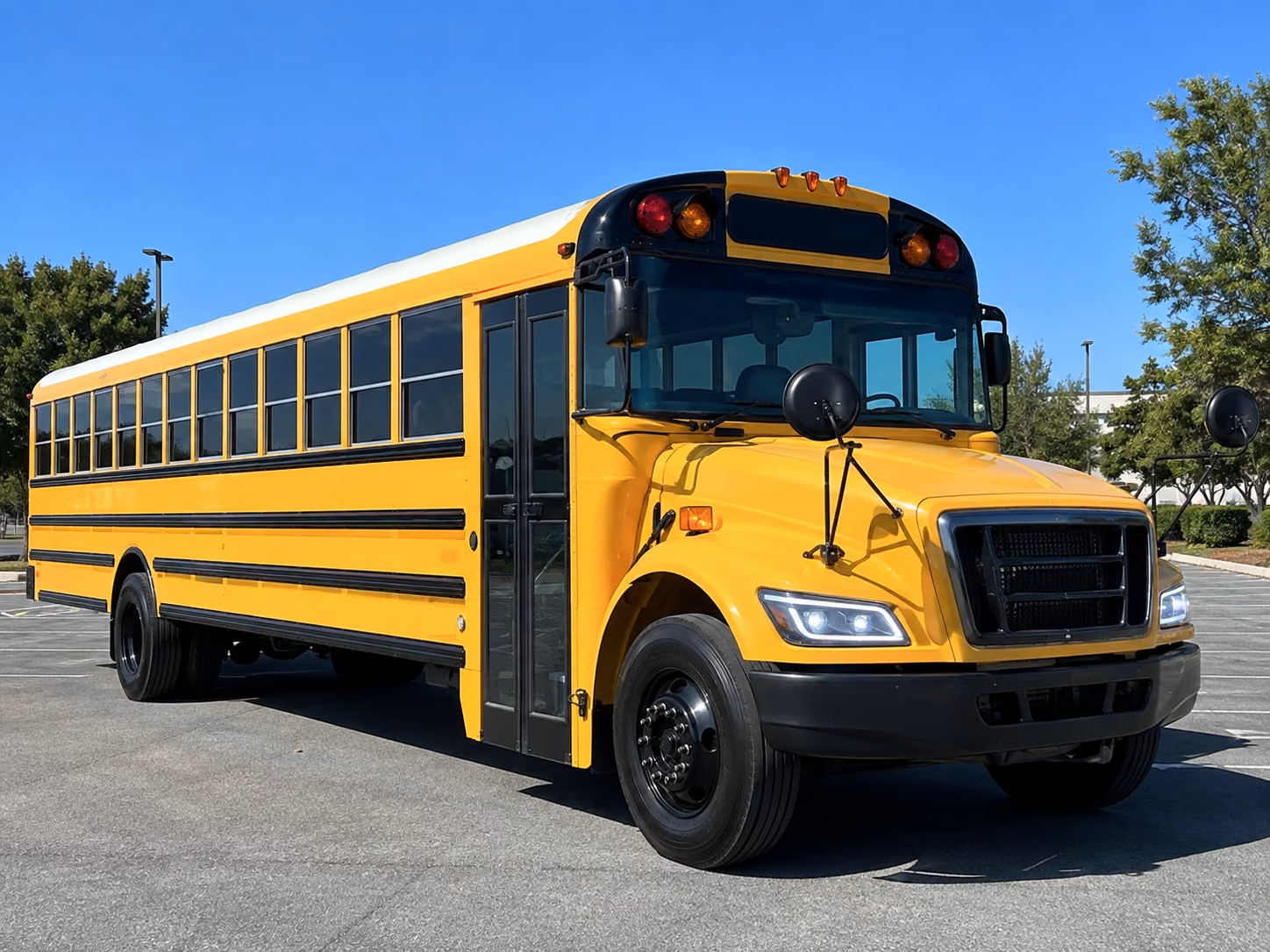 school bus rentals for new haven history and heritage field trips