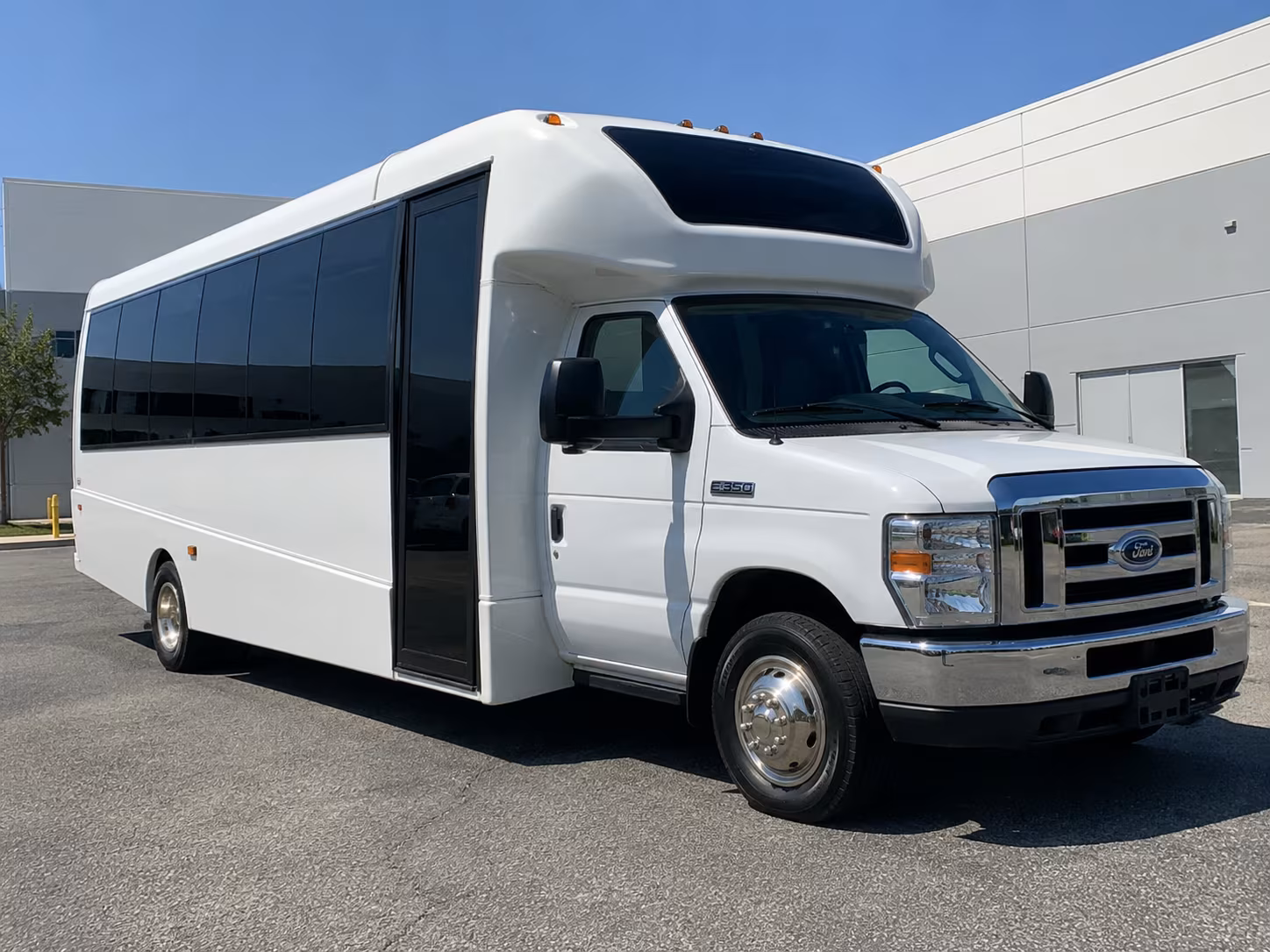 smooth bus transportation to new haven concerts and festivals