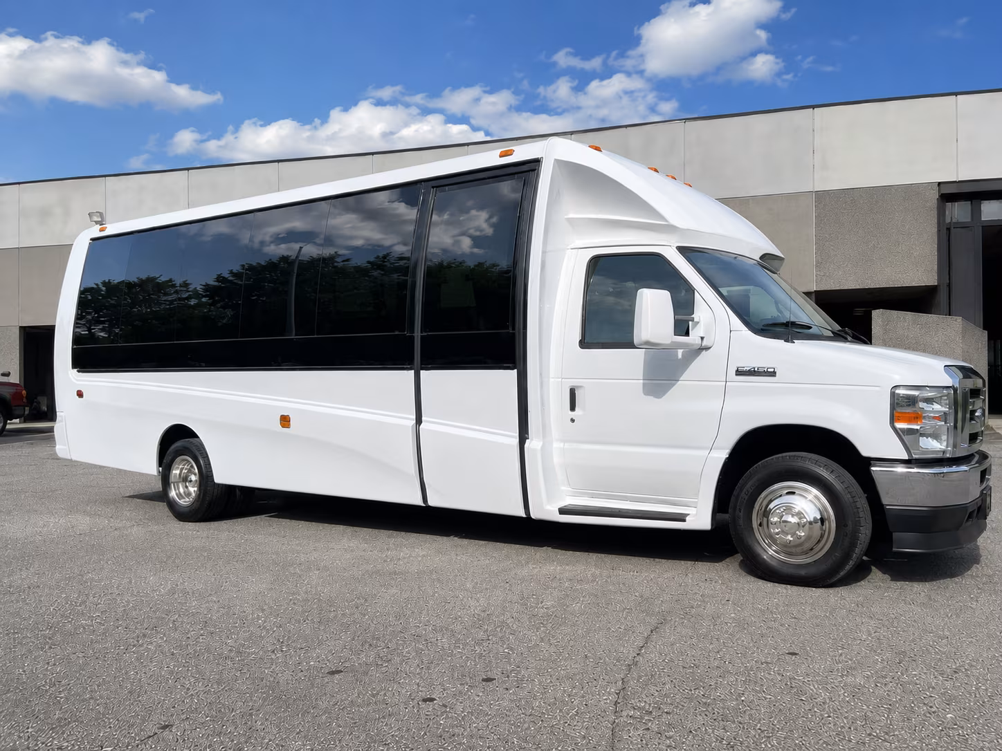 transportation buses for bands performers and touring groups through new haven